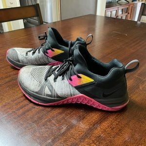 Nike Metcons size 8 women’s
